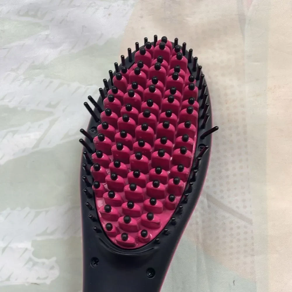 Simply Straight Ceramic Straightening Brush AS SEEN ON TV